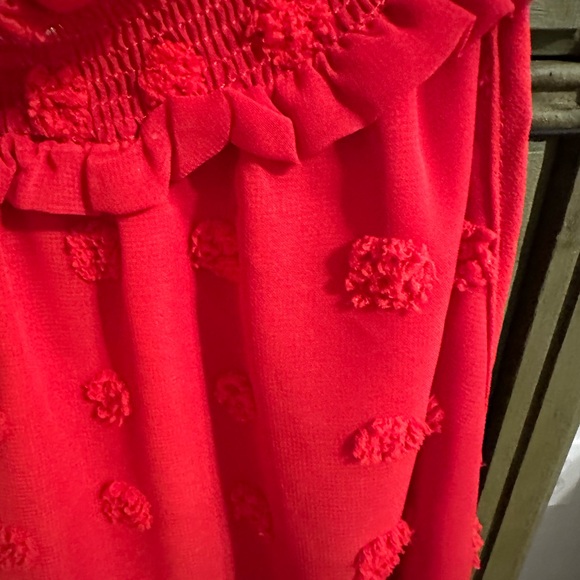 NWOT red top - Picture 3 of 9